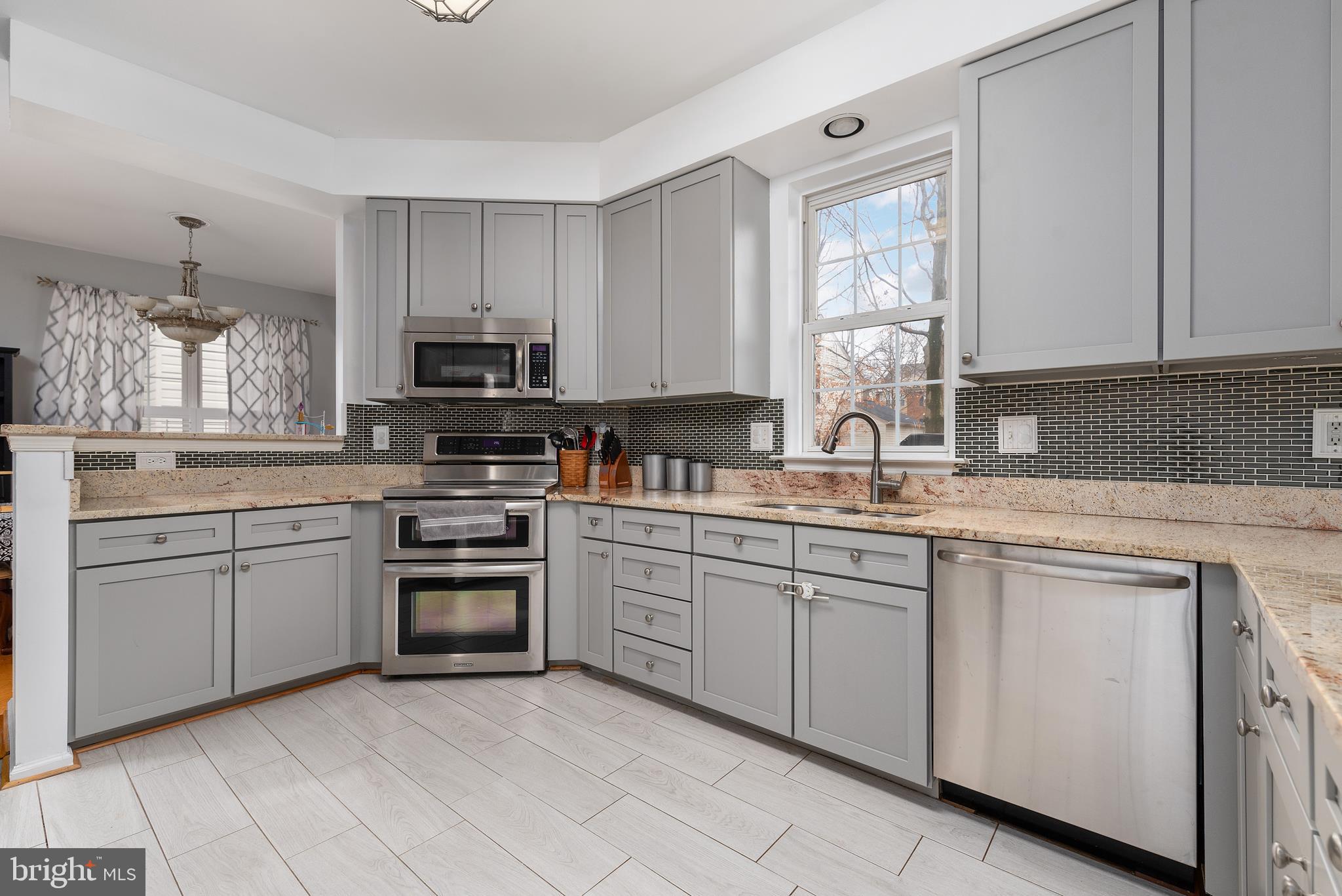 3040 Old Channel Road Laurel, MD 20724 - Photo 6 of 28 Gourmet Kitchen