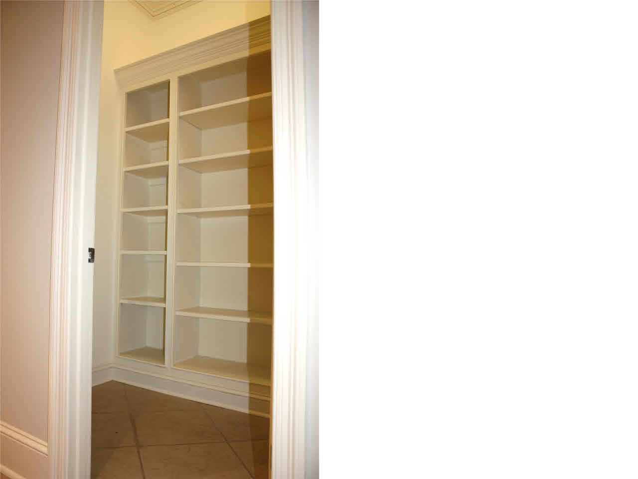 107 Little Creek Road Ridgeland, MS 39157 - Photo 13 of 38 Pantry