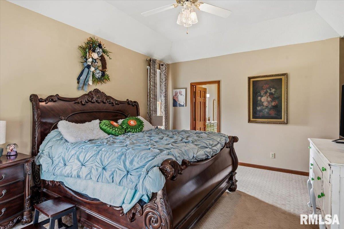 333 West Glenarm Road Glenarm, IL 62536 - Photo 29 of 68