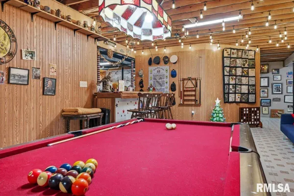 $535,000 | 333 West Glenarm Road, Glenarm, IL 62536