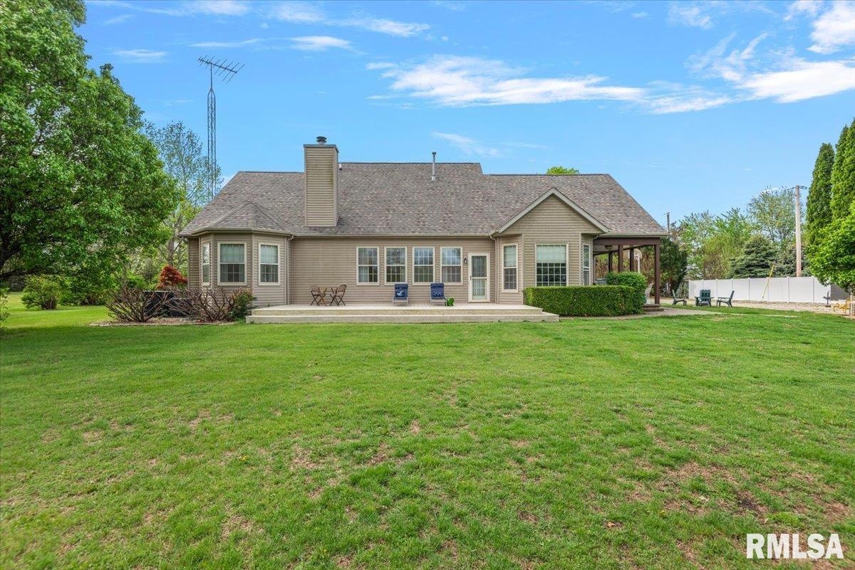 333 West Glenarm Road Glenarm, IL 62536 - Photo 54 of 68