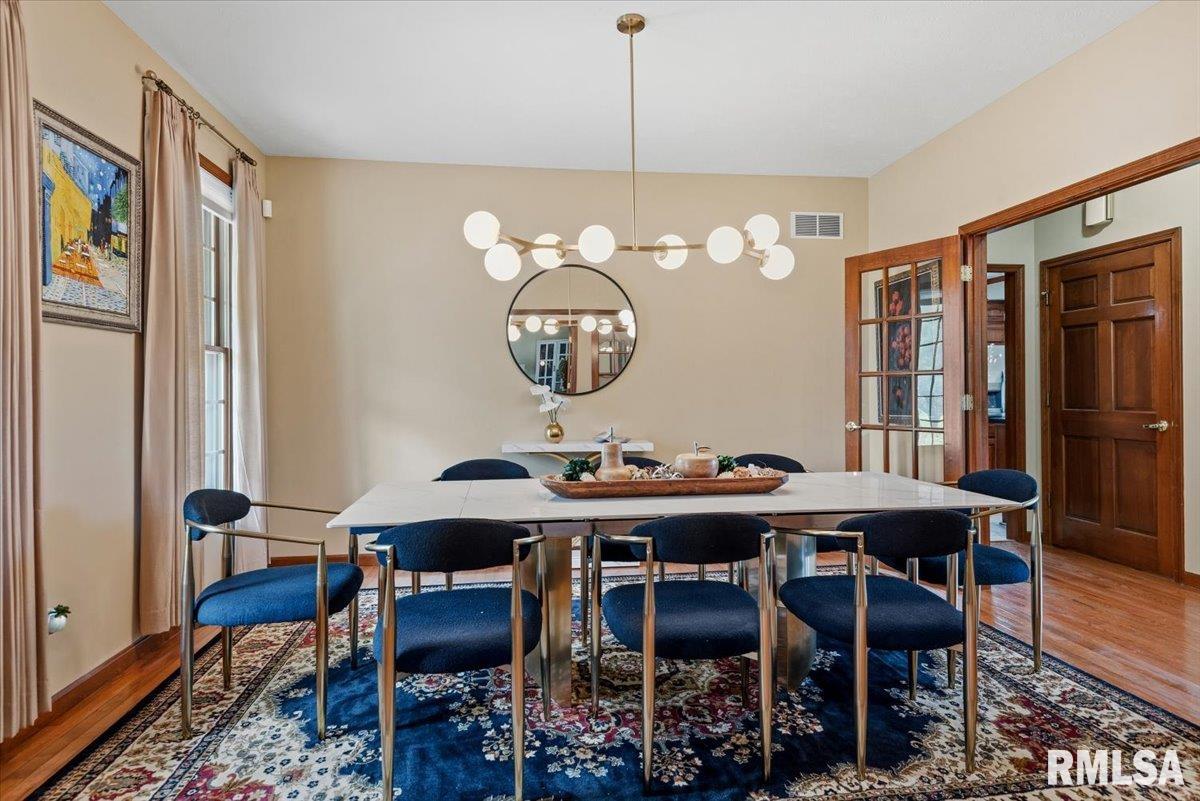 333 West Glenarm Road Glenarm, IL 62536 - Photo 10 of 68