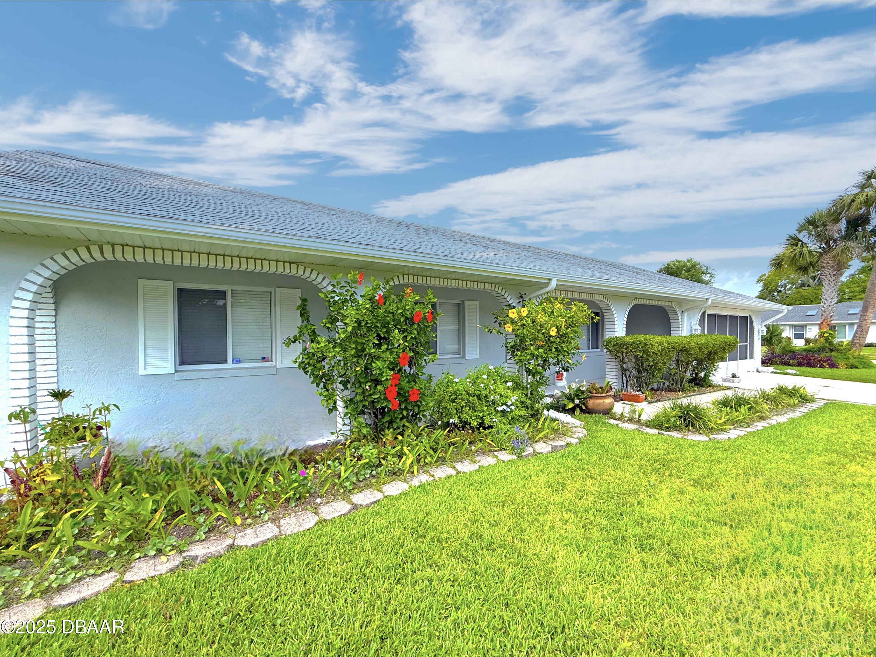 1952 Menger Circle South Daytona, FL 32119 - Photo 4 of 26 Front Side View