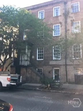 $1,850 | 118 East Harris Street, Unit GARDEN, Savannah, GA 31401
