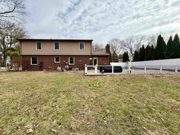 $349,900 | 705 Venetian Way, Kokomo, IN 46901