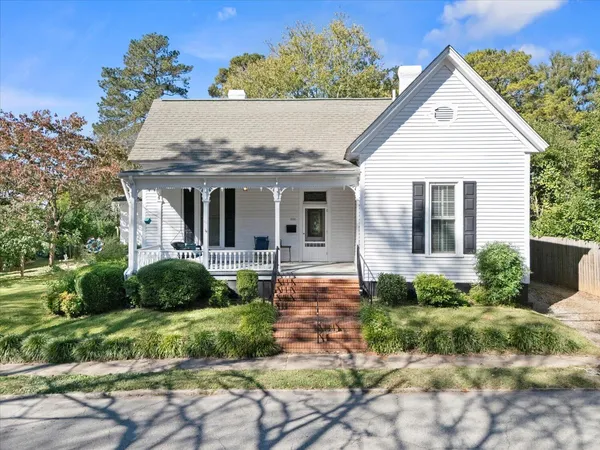 $329,900 | 206 South Alexander Avenue, Washington, GA 30673