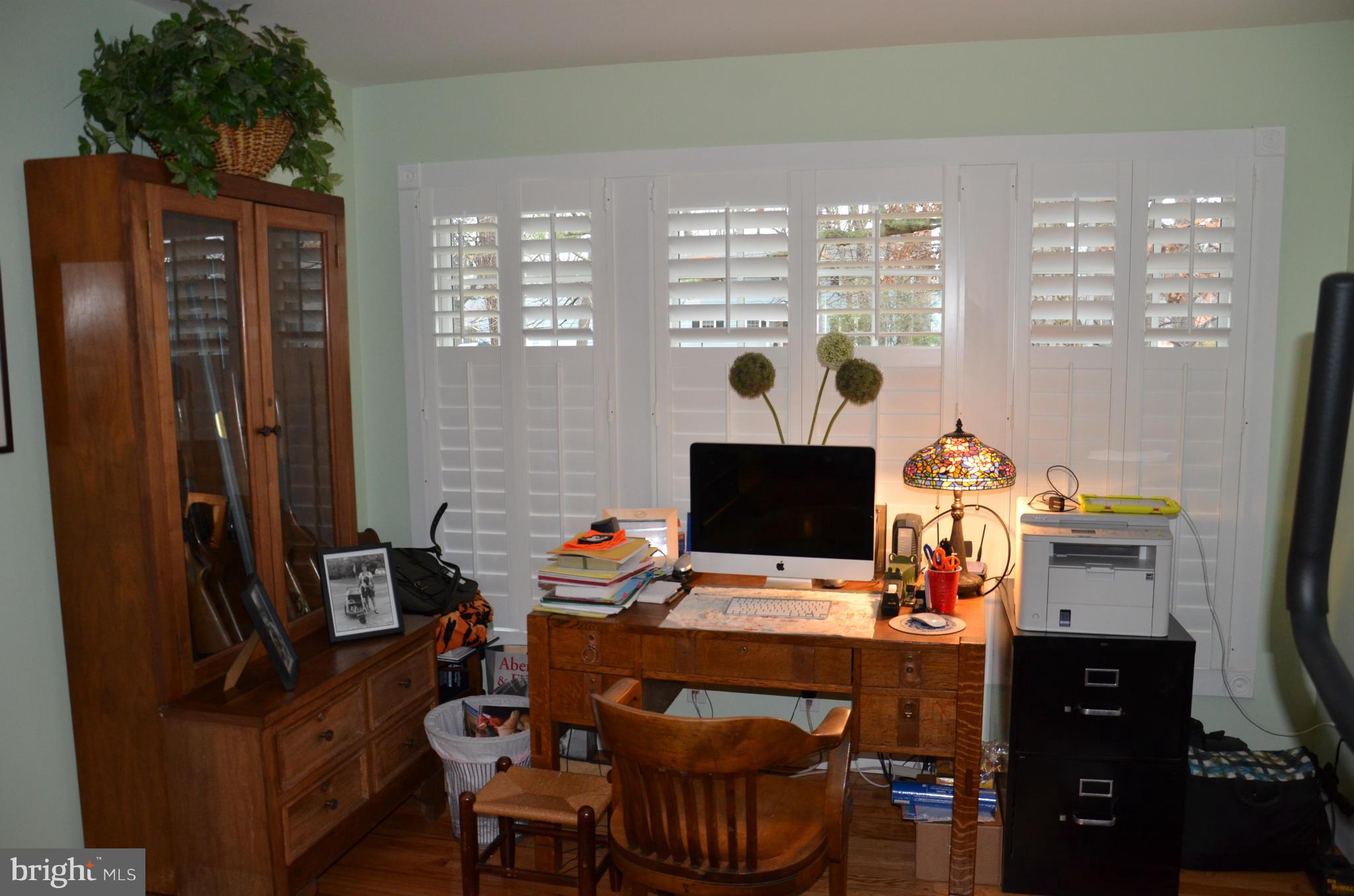 9795 Mill Point Road Easton, MD 21601 - Photo 15 of 30 Work Space