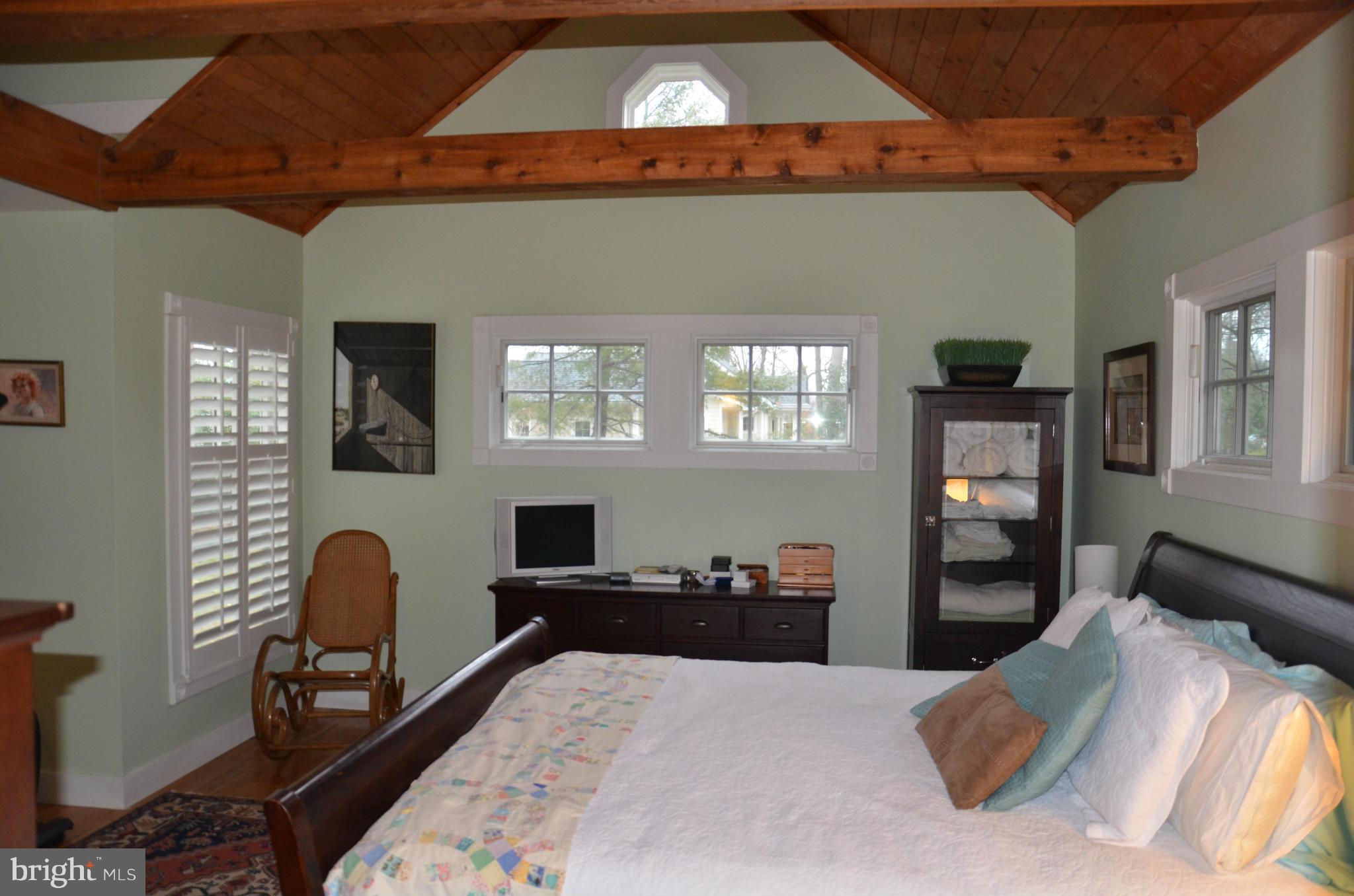 9795 Mill Point Road Easton, MD 21601 - Photo 17 of 30 Bedroom (Master)