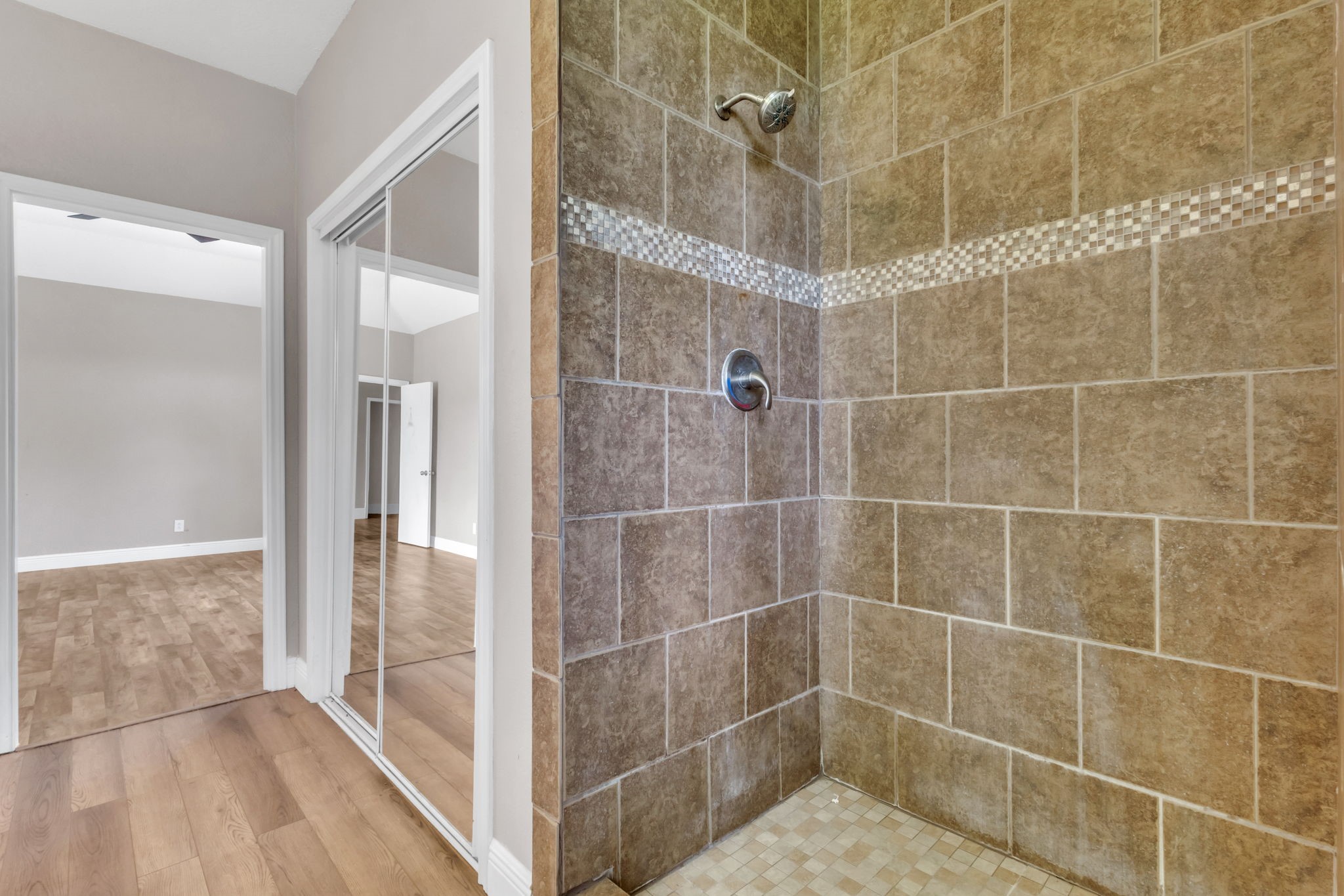5010 Wilson Street Groves, TX 77619 - Photo 21 of 27