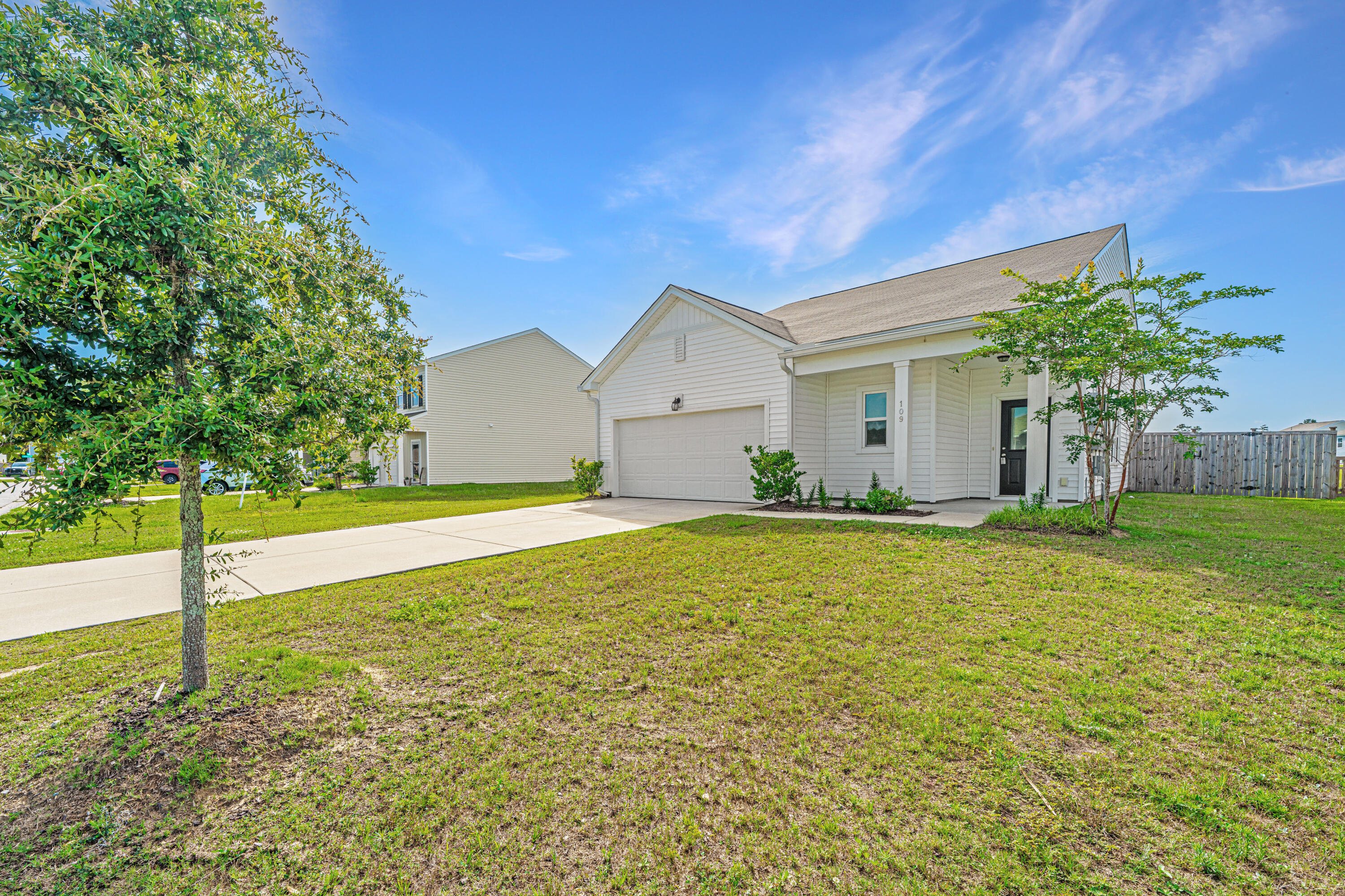 Great Space Bewteen Homes