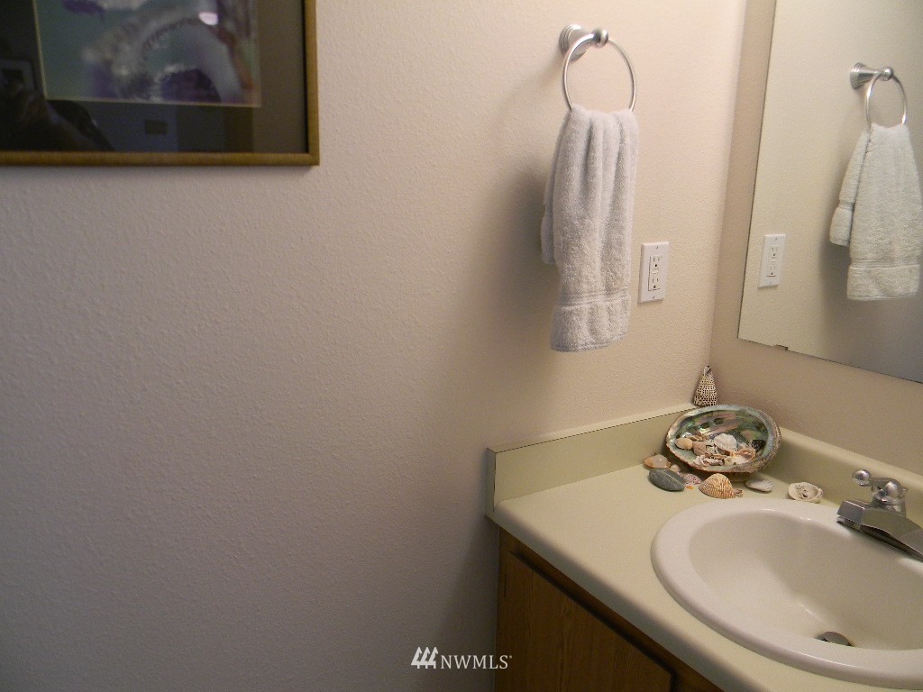 1704 201st Place Southeast, Unit 5B Bothell, WA 98012 - Photo 8 of 15 Gallery Image 8