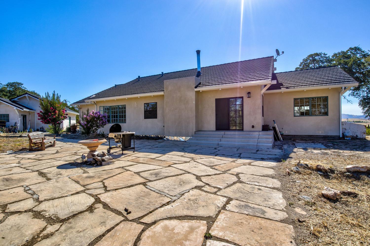 12550 Hogan Dam Road Farmington, CA 95230 - Photo 31 of 75