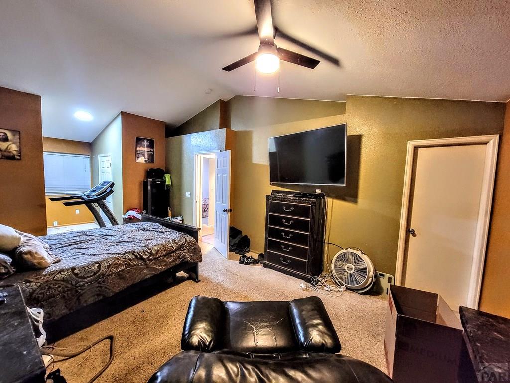 4645 Ridge Drive Pueblo, CO 81008 - Photo 13 of 44