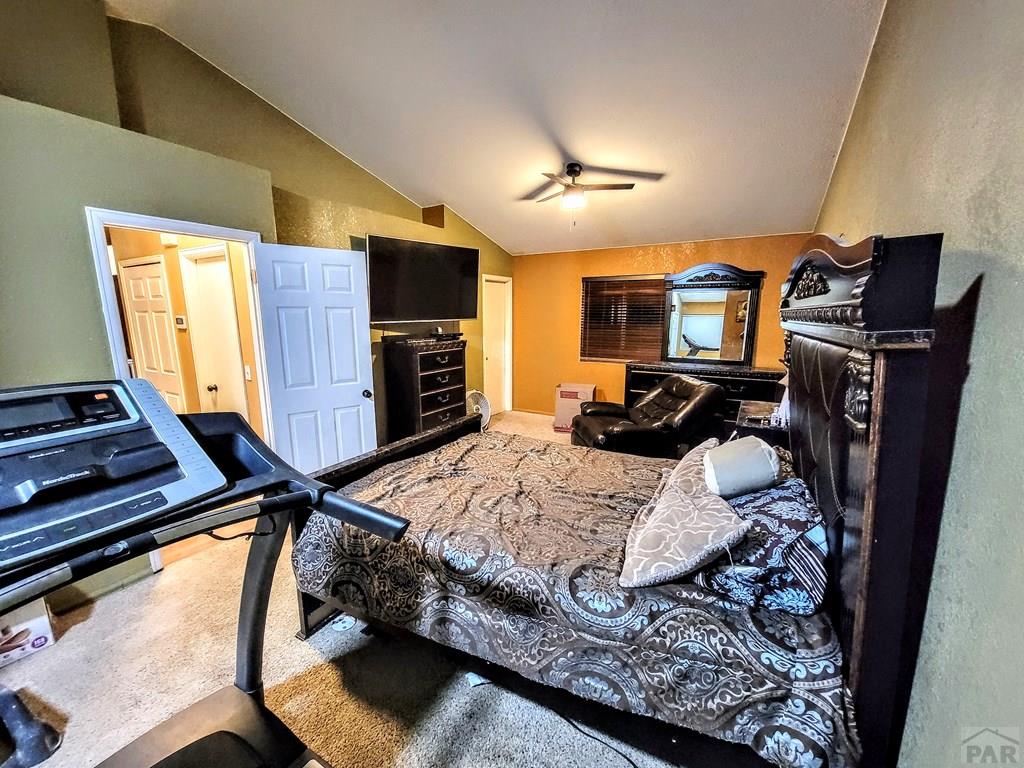 4645 Ridge Drive Pueblo, CO 81008 - Photo 16 of 44