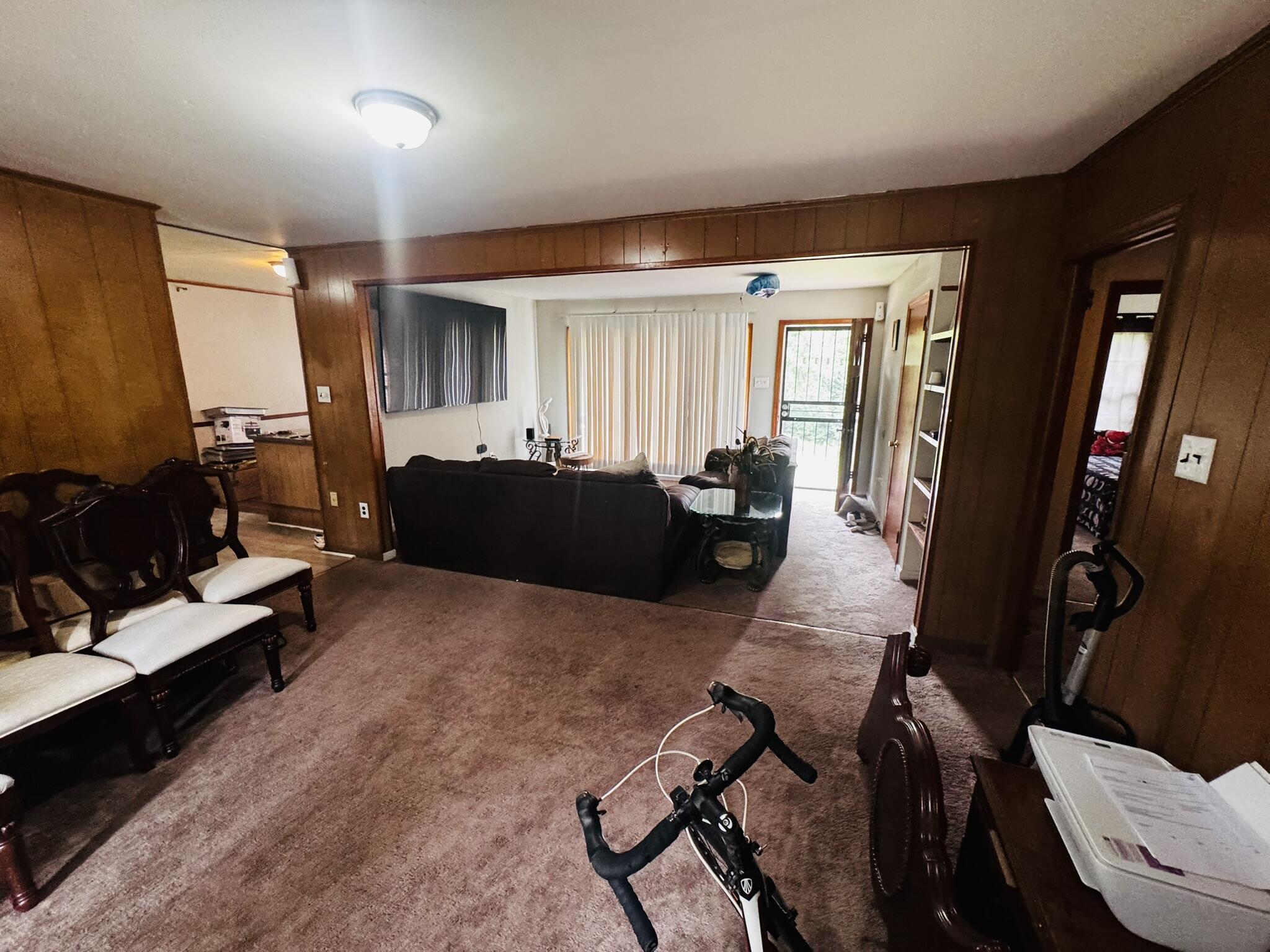 2433 Wheeless Road Augusta, GA 30906 - Photo 3 of 23 IMG_9904