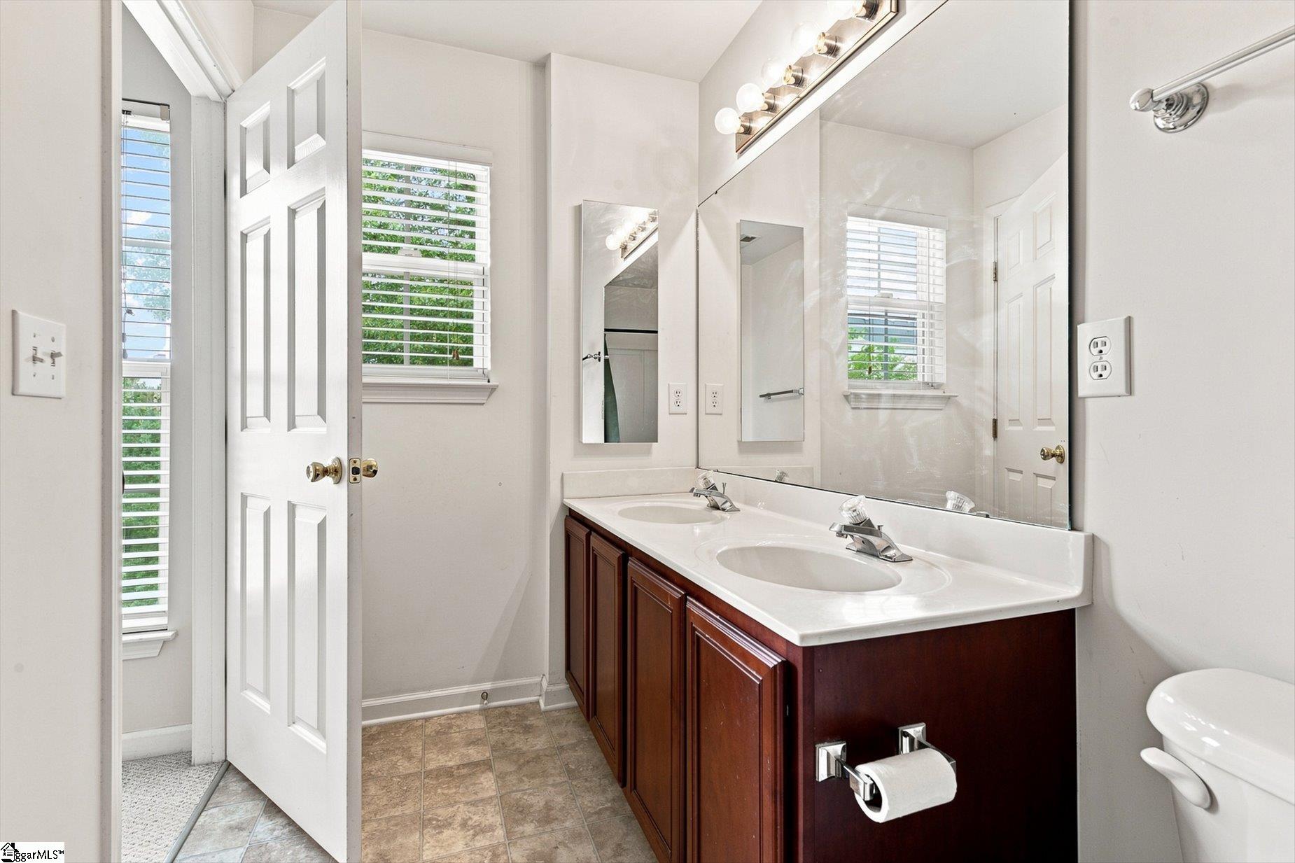 154 Spring Crossing Circle Greer, SC 29650 - Photo 24 of 32 Gallery Image 24