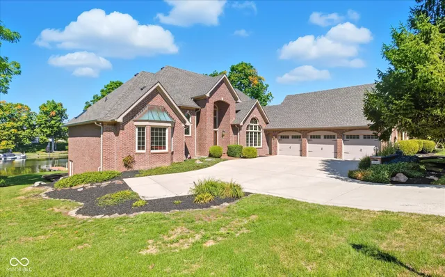 $1,645,000 | 8620 Key Harbour Drive, Indianapolis, IN 46236