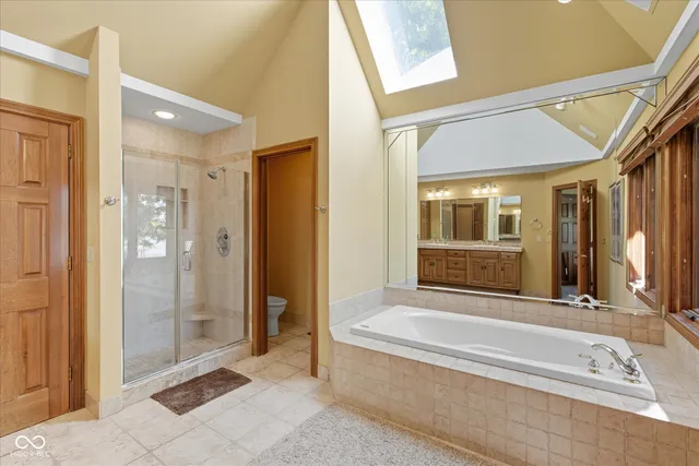 $1,645,000 | 8620 Key Harbour Drive, Indianapolis, IN 46236