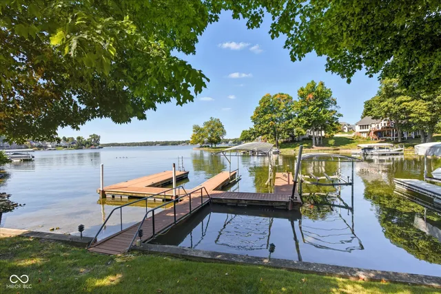$1,645,000 | 8620 Key Harbour Drive, Indianapolis, IN 46236