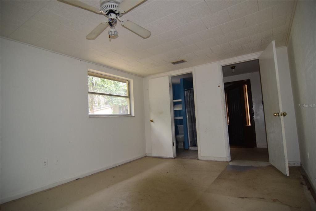 8428 Anay Court New Port Richey, FL 34653 - Photo 31 of 33