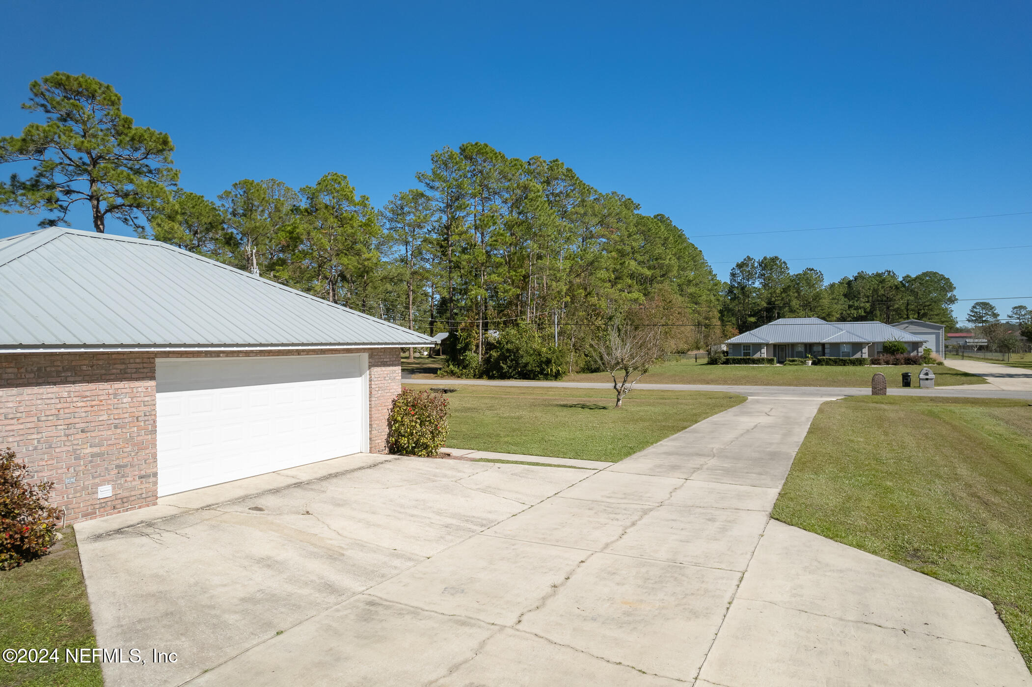 151 Confederate Point Road Palatka, FL 32177 - Photo 8 of 40 ConfederatePointRd-0497