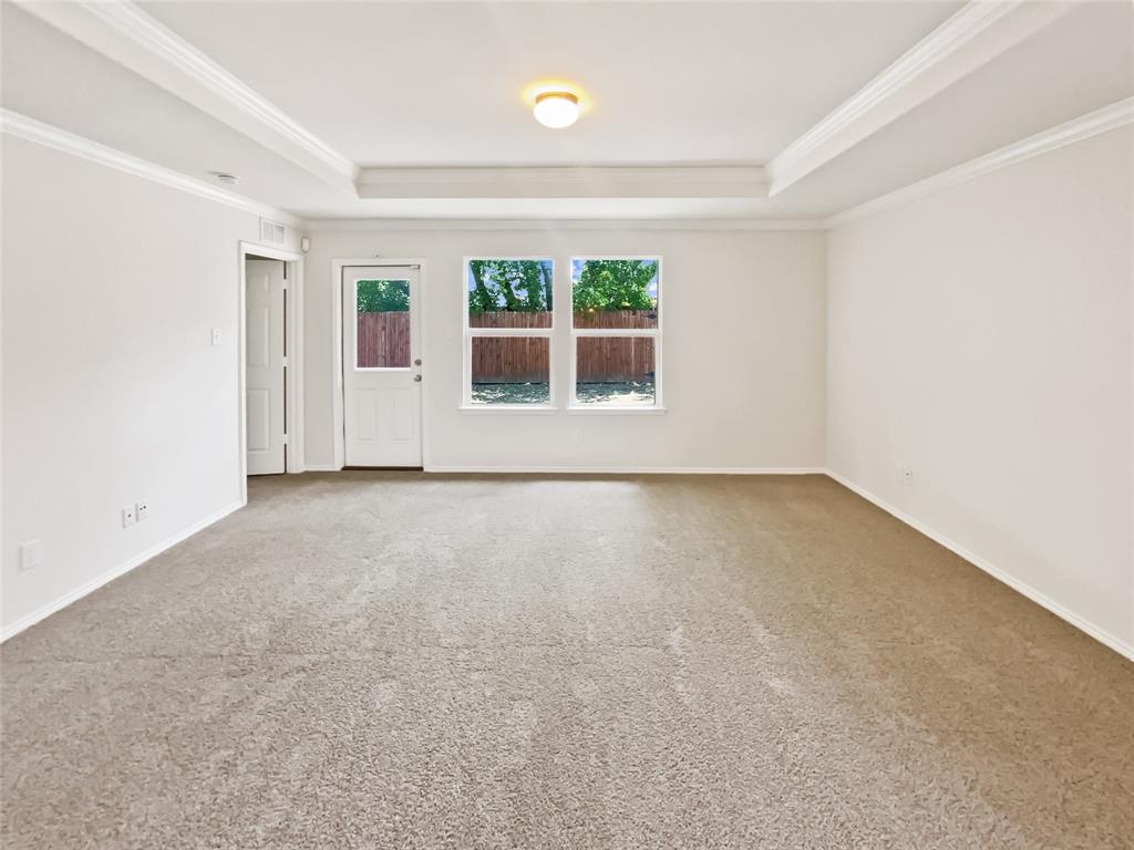 1409 Rivers Creek Lane Little Elm, TX 75068 - Photo 3 of 19