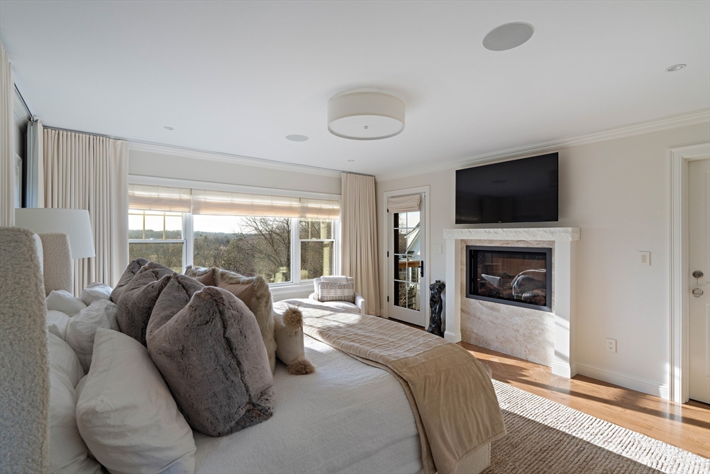 56 Crescent Road Needham, MA 02494 - Photo 16 of 33