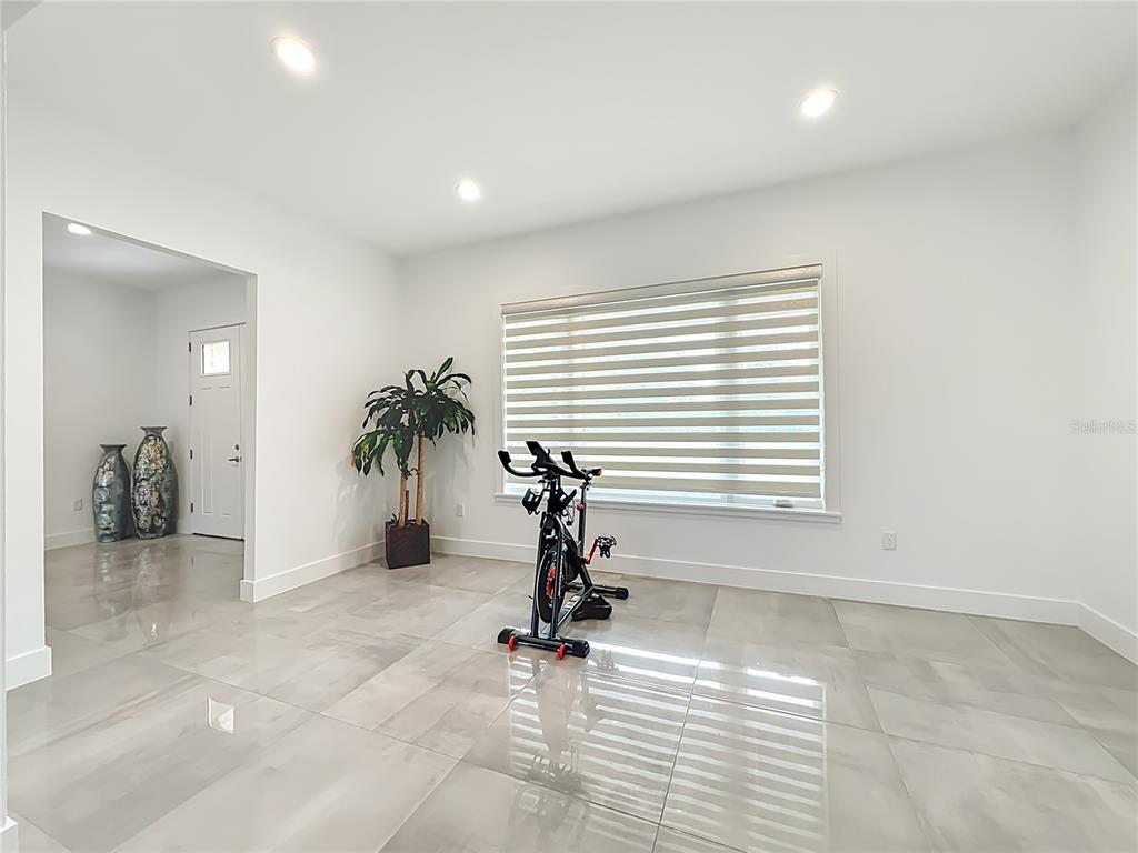 540 Northwest 165th Ct Road Dunnellon, FL 34432 - Photo 15 of 85 a view of a room with a potted plant