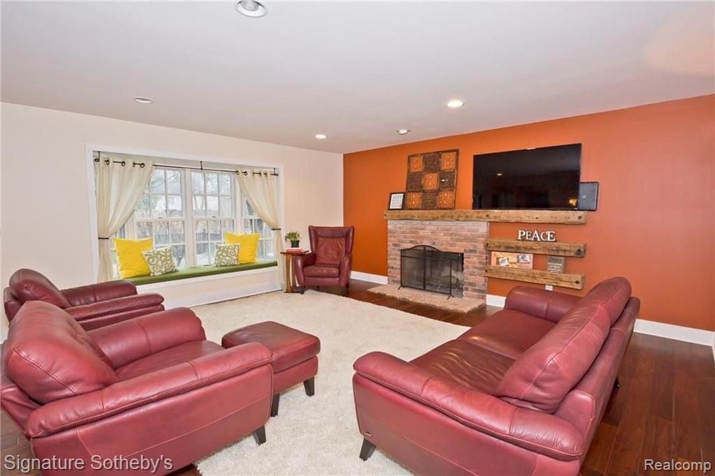 32370 Lahser Road Beverly Hills, MI 48025 - Photo 16 of 42