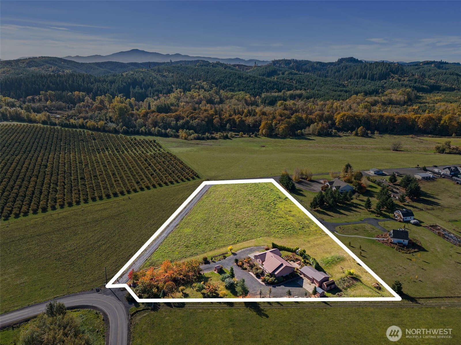 395 Ceres Hill Road Chehalis, WA 98532 - Photo 33 of 40 an aerial view of a house