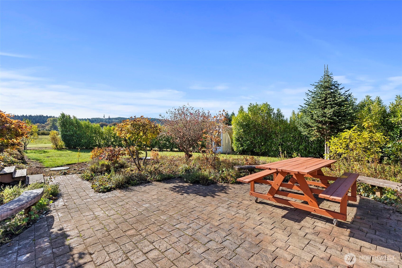 395 Ceres Hill Road Chehalis, WA 98532 - Photo 38 of 40 a view of a terrace with sitting area