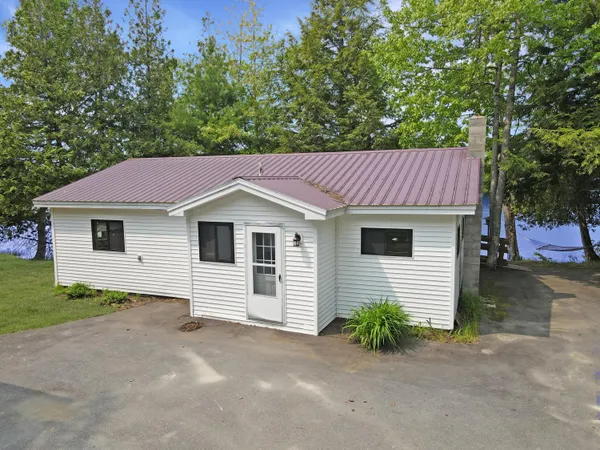 $425,000 | 218 Hay Road, Hudson, ME 04449