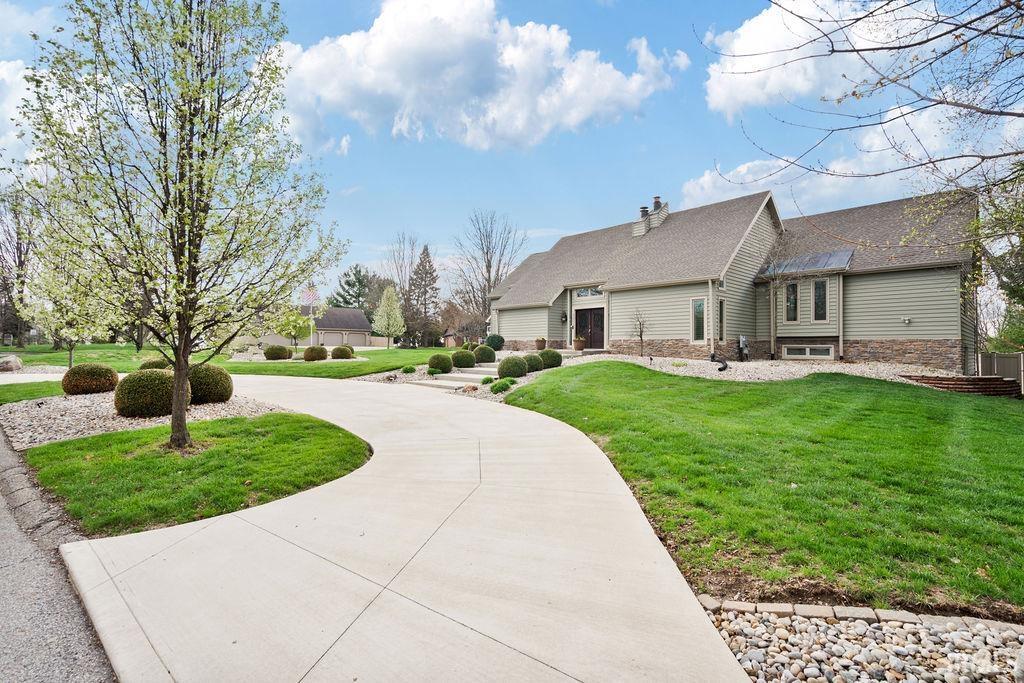 3211 Walton Way Kokomo, IN 46902 - Photo 2 of 36