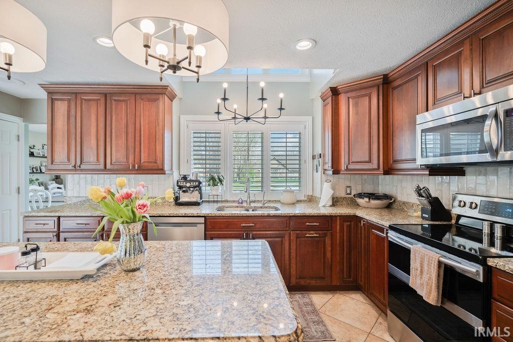 3211 Walton Way Kokomo, IN 46902 - Photo 10 of 36