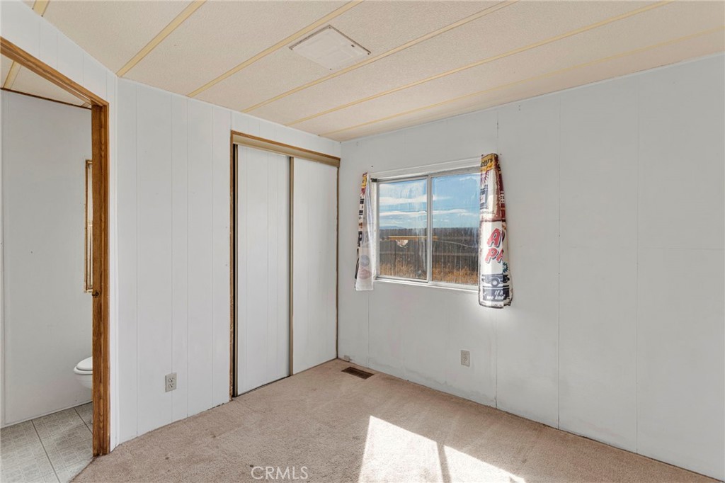 10124 Sunset Road Victorville, CA 92392 - Photo 3 of 21 Gallery Image 3
