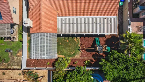 $589,900 | 37763 Colebridge Street, Palm Desert, CA 92211