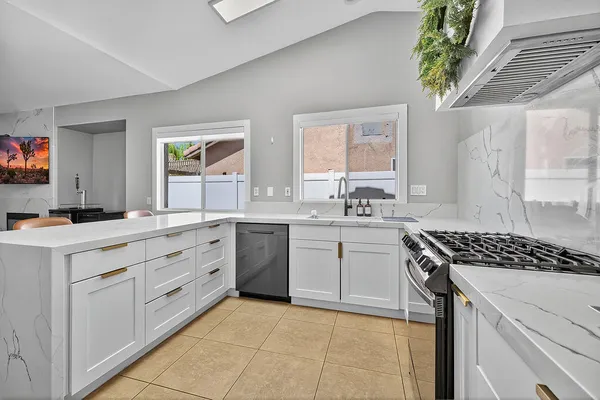 $589,900 | 37763 Colebridge Street, Palm Desert, CA 92211