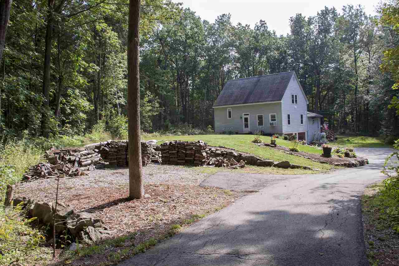 30 Berry Road Derry, NH 03038 - Photo 8 of 39 Gallery Image 8