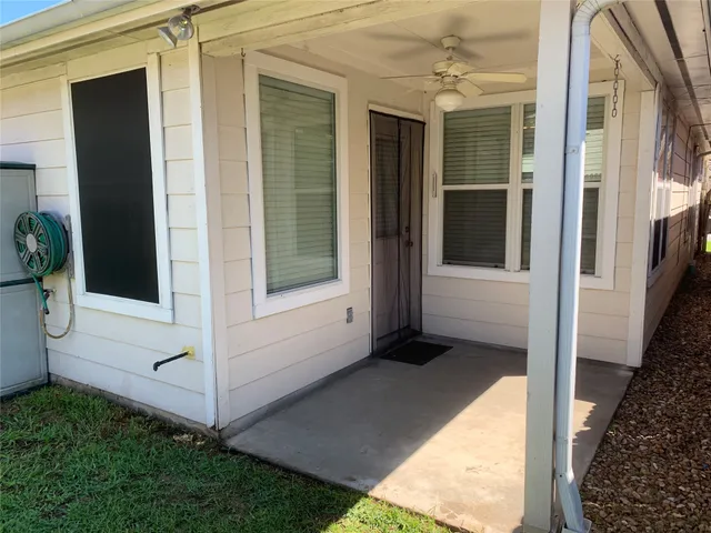 $1,690 | 18707 Scented Candle Way, Spring, TX 77388