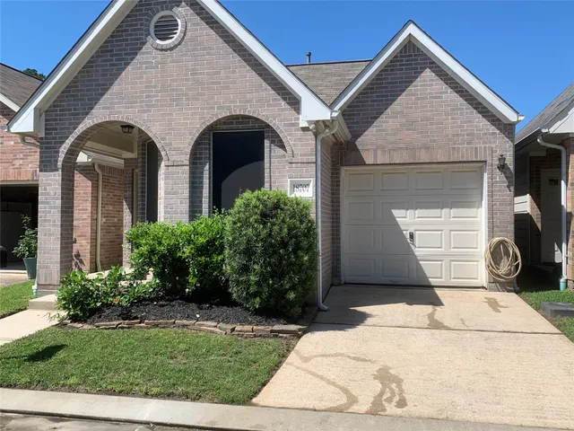 $1,690 | 18707 Scented Candle Way, Spring, TX 77388