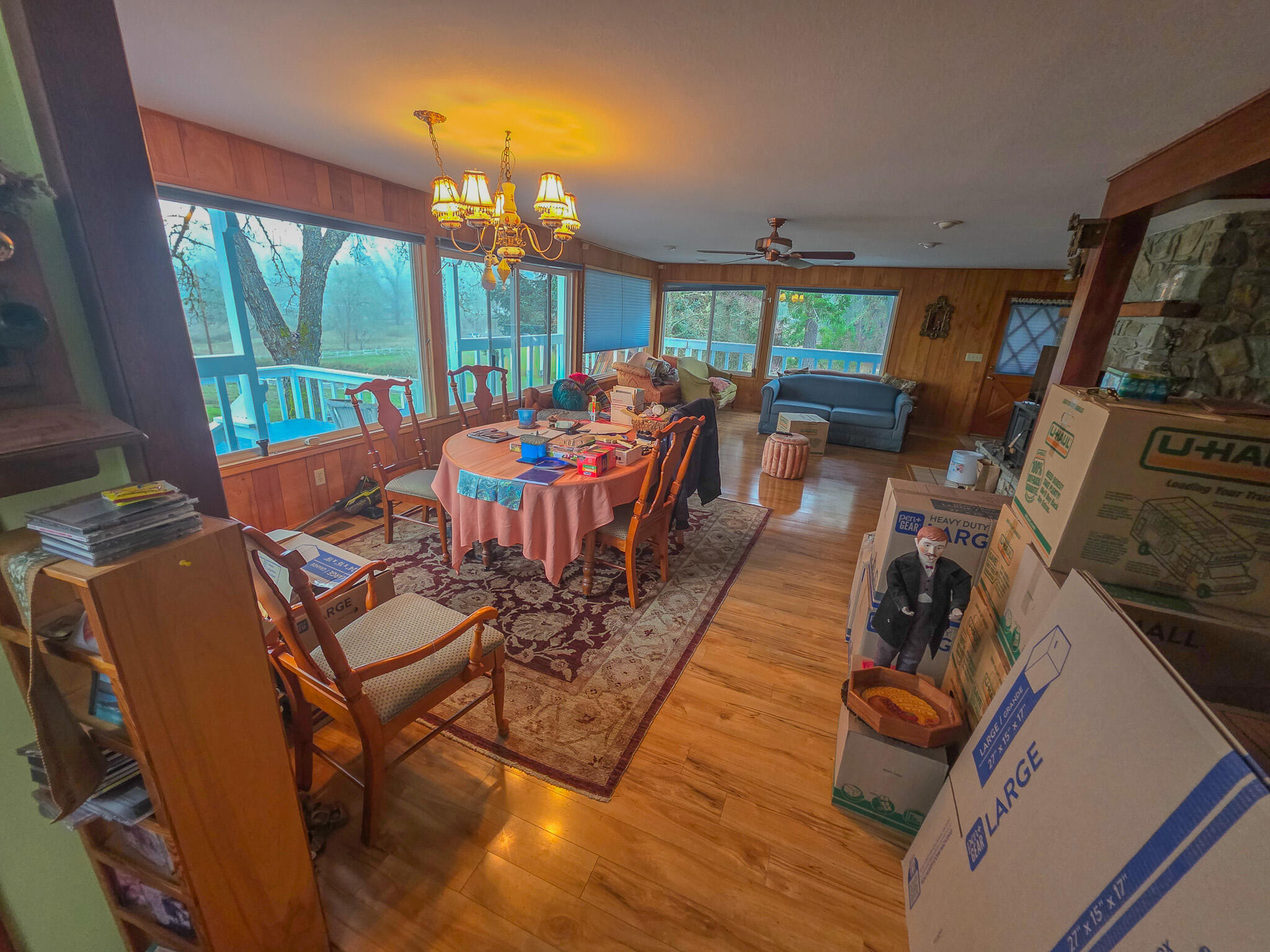 250 Bolt View Road Grants Pass, OR 97527 - Photo 32 of 41 20260114_154654