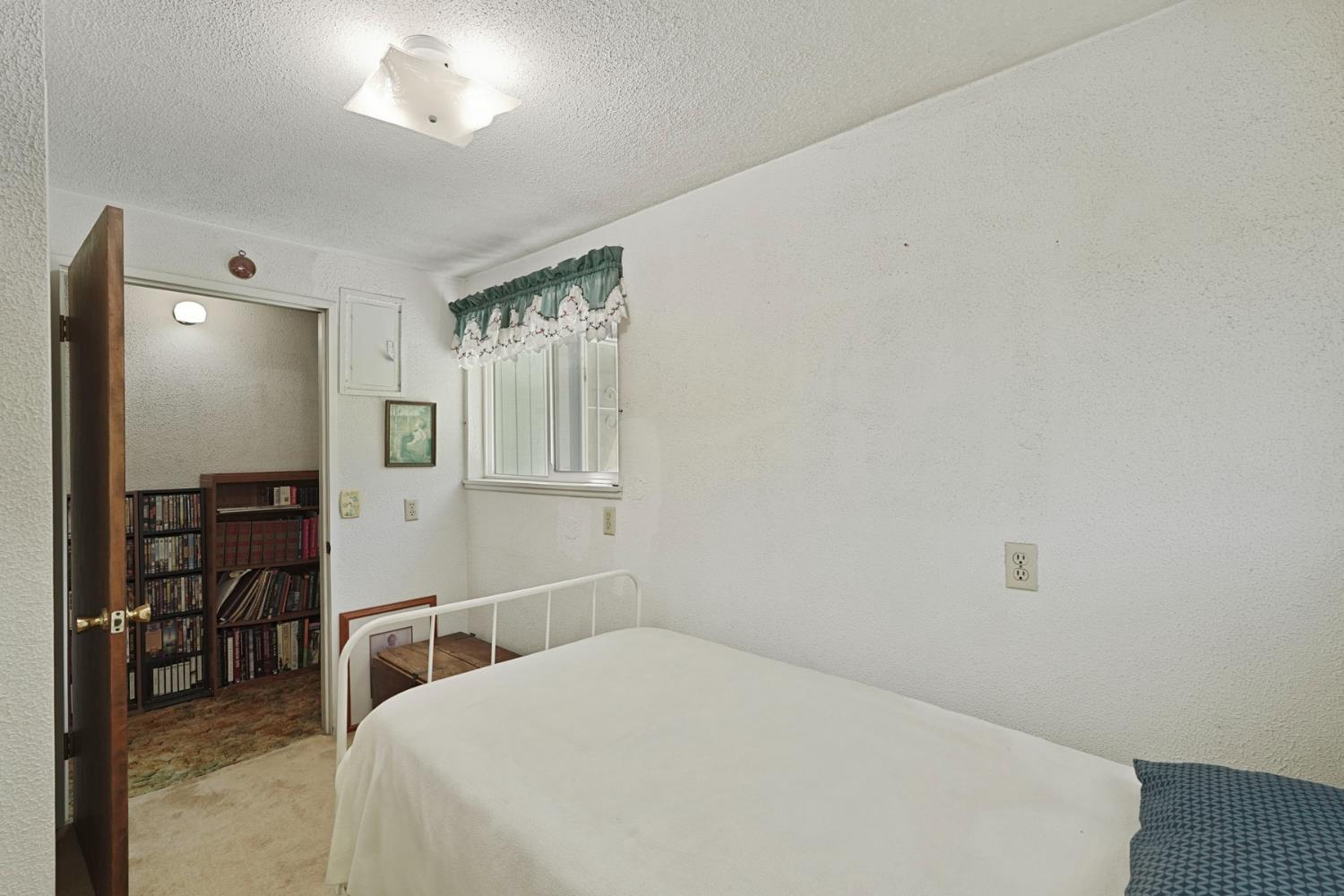 6632 East Acampo Road Clements, CA 95220 - Photo 24 of 52