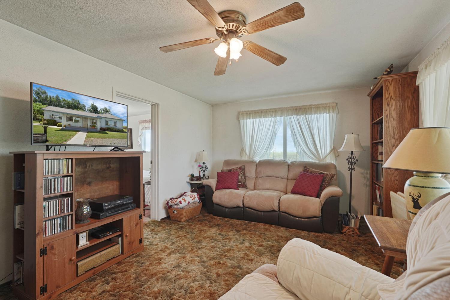 6632 East Acampo Road Clements, CA 95220 - Photo 33 of 52