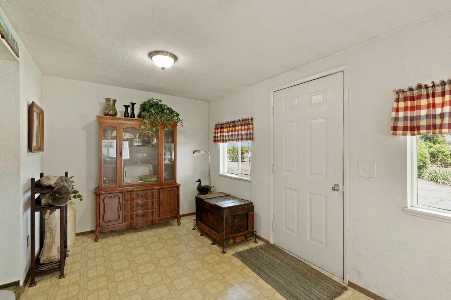 6632 East Acampo Road Clements, CA 95220 - Photo 9 of 52