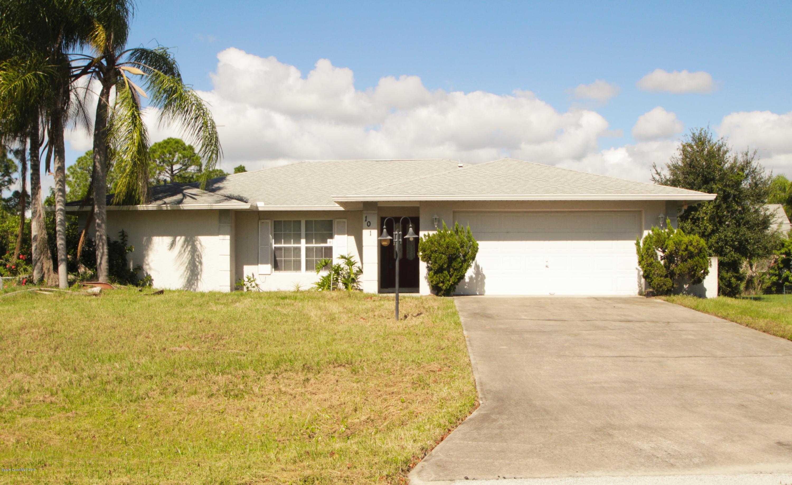 1011 Tide Road Southeast Palm Bay, FL 32909 - Photo 1 of 26 Front view