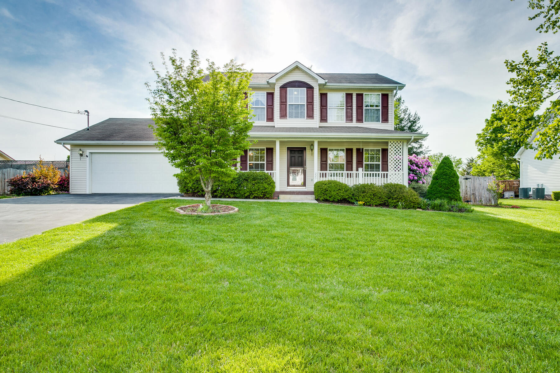229 Walkers Bend Road Gray, TN 37615 - Photo 1 of 59 001