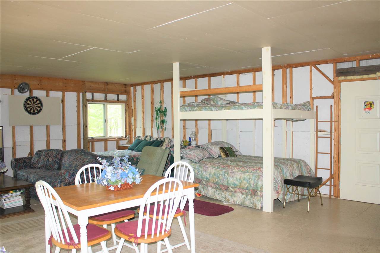 4075 North Crofton Road South Boardman, MI 49680 - Photo 16 of 22 1890212-15.JPG
