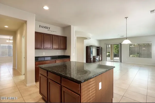 $2,800 | 6328 West Victory Way, Florence, AZ 85132