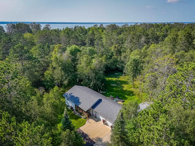 $389,900 | 2955 St Onge Drive Northeast, Bemidji, MN 56601