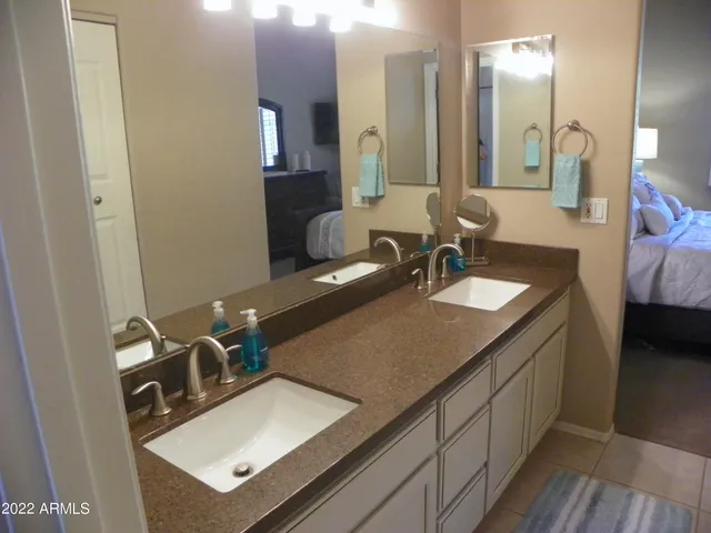 $2,450 | 8653 East Royal Palm Road, Unit 1002, Scottsdale, AZ 85258